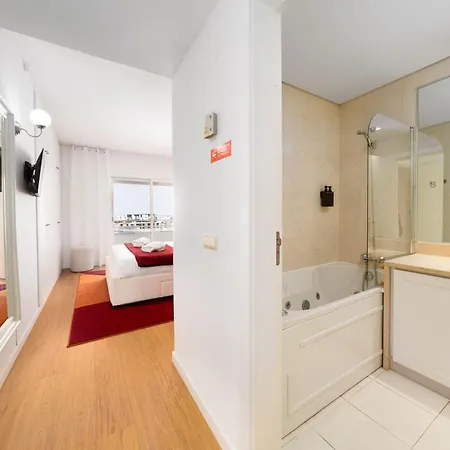 Expo - Double With Ac And Views * ליסבון